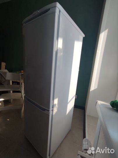 Холодильник б/у