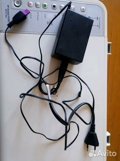 Принтер-сканер HP Deskjet F4283