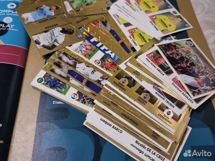Карточки Panini Fifa 365