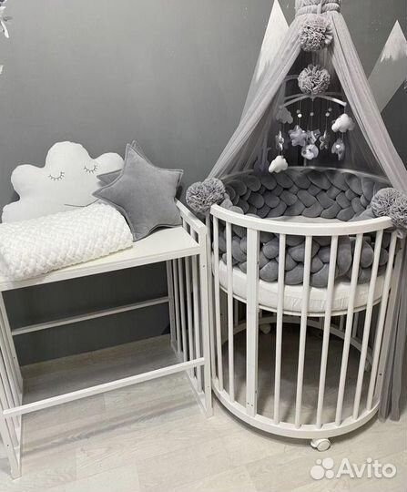 Детская кроватка
