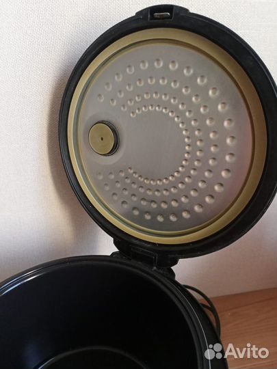 Мультиварка Redmond 5 л