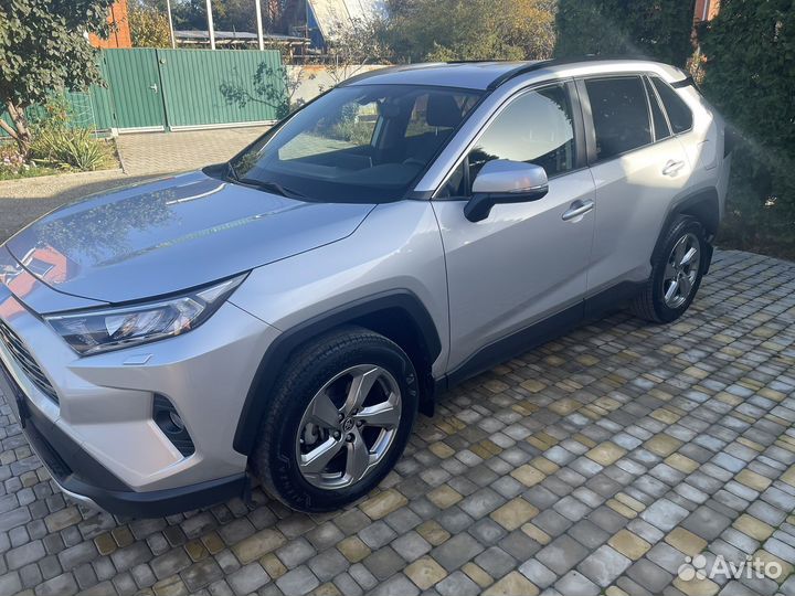Toyota RAV4 2.0 CVT, 2021, 47 000 км