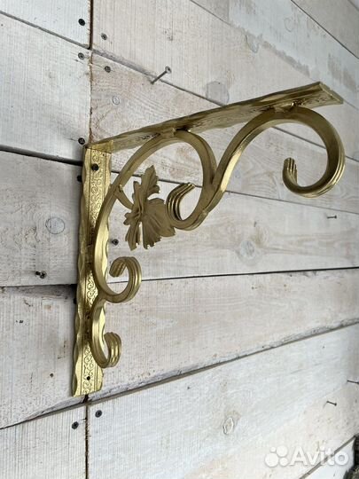 Кронштейн для кашпо