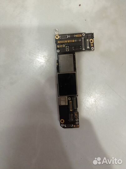 Материнская плата iPhone 12