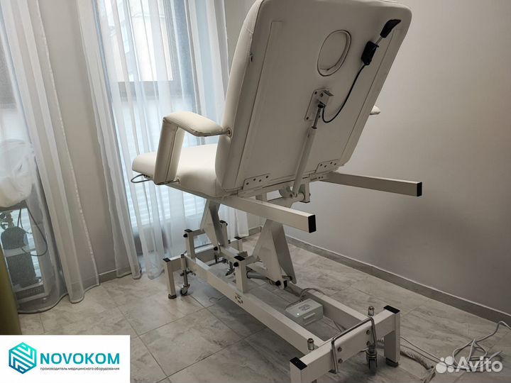 Стол массажный (Косметологическое кресло)