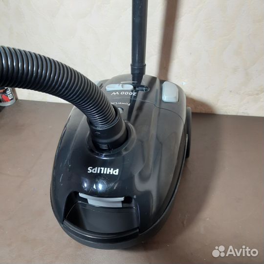 Пылесос Philips FC8452 PowerLife