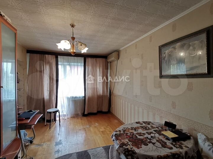 2-к. квартира, 45 м², 5/5 эт.