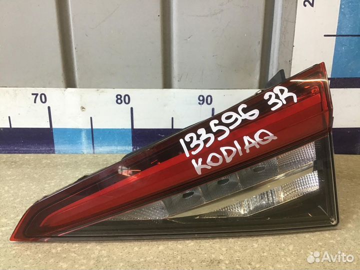 Фонарь задний внутренний правый Skoda Kodiaq 2017