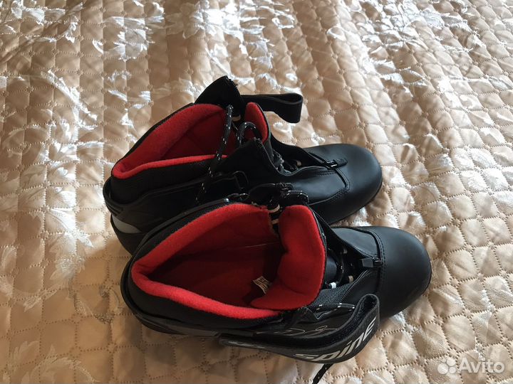 Лыжные ботинки 42 размер