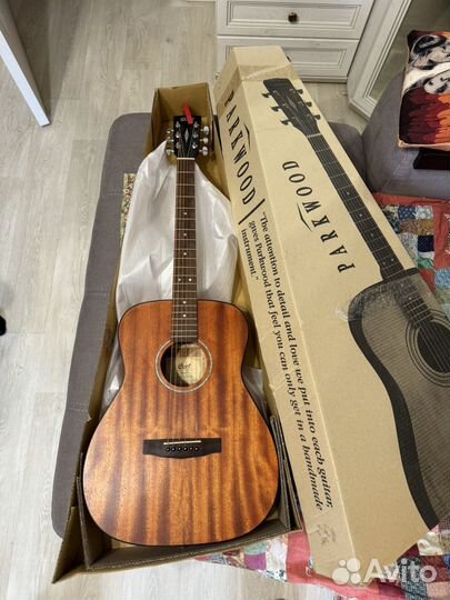 Гитара акустическая Parkwood