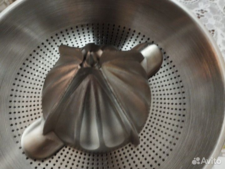 Соковыжималка для цитрусовых bork