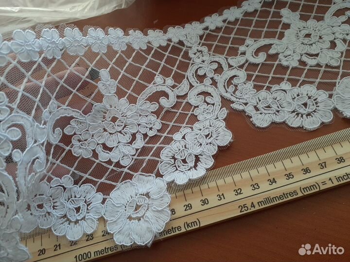 Кружево блюмарин