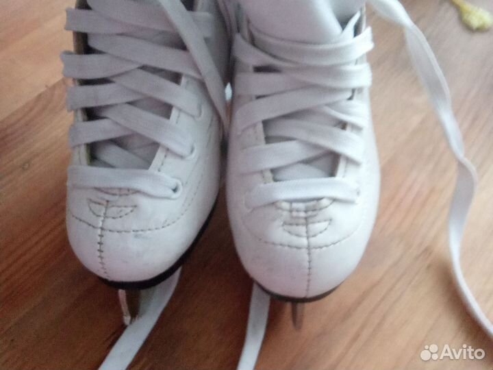 Коньки фигурные детские 29 размер