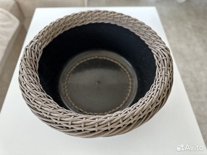 Кашпо для цветов напольное