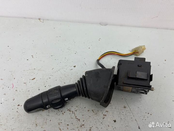 Подрулевой переключатель поворотников Chevrolet