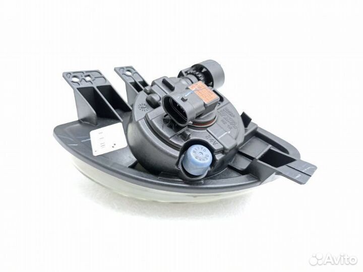 Фара противотуманная передняя правая Bmw 5-Series