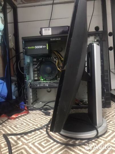 Монитор Samsung SyncMaster 943nwx