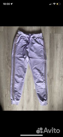 Спортивный костюм женский