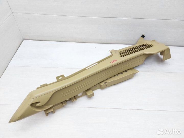 Направляющая шторки багажника задняя левая Bmw X5