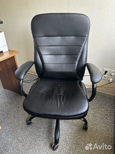 Офисное кресло бу