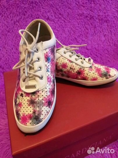 Туфельки для девочки