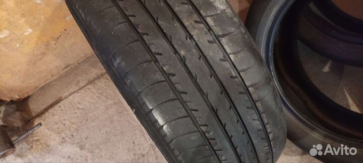 Yokohama BluEarth E70 215/55 R17