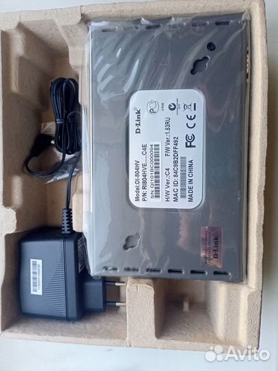 Маршрутизатор D-Link DI-804HV