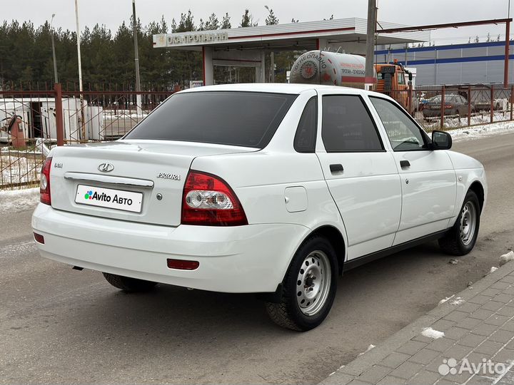 LADA Priora 1.6 МТ, 2010, 215 780 км