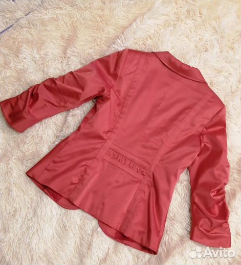 Пиджак размер 44