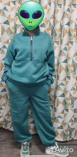 Костюм спортивный женский