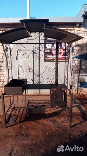 Мангал с крышей и печкой под казан