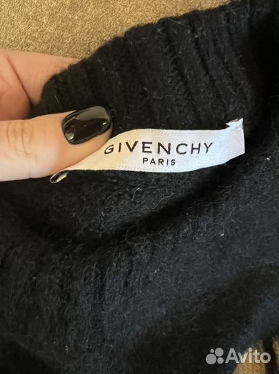 Свитер Givenchy