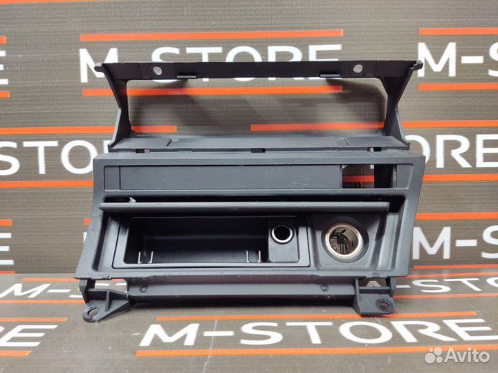 Пепельница передняя Bmw 3-Series E46 M52B20TU 1999