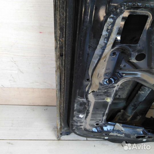 Дверь передняя правая Mitsubishi Space Star 04г.в