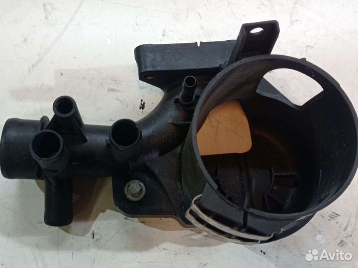 A6512001956 кронштей топливного фильтра om651