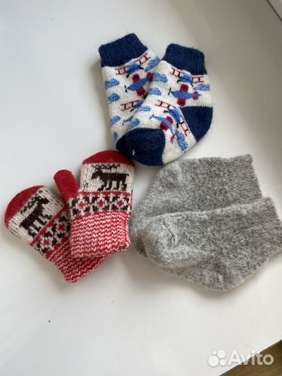 Комплект Шерстяные носки и варежки новые