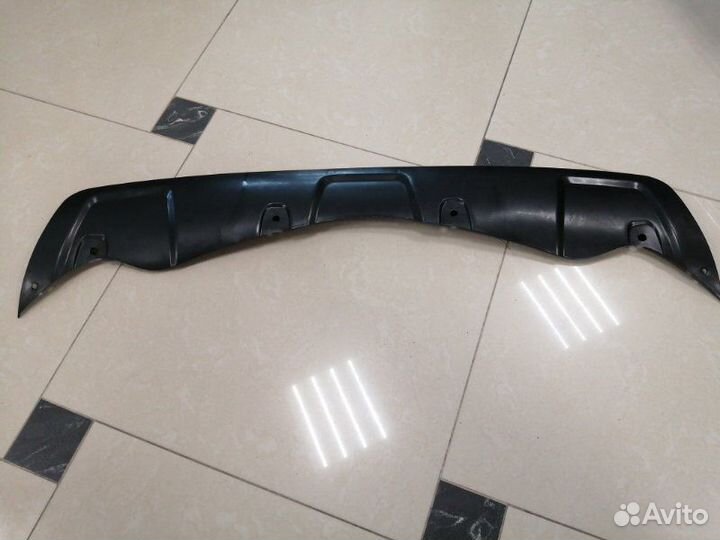 Накладка заднего бампера нижняя задняя Great Wall