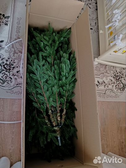 Ель искуственная