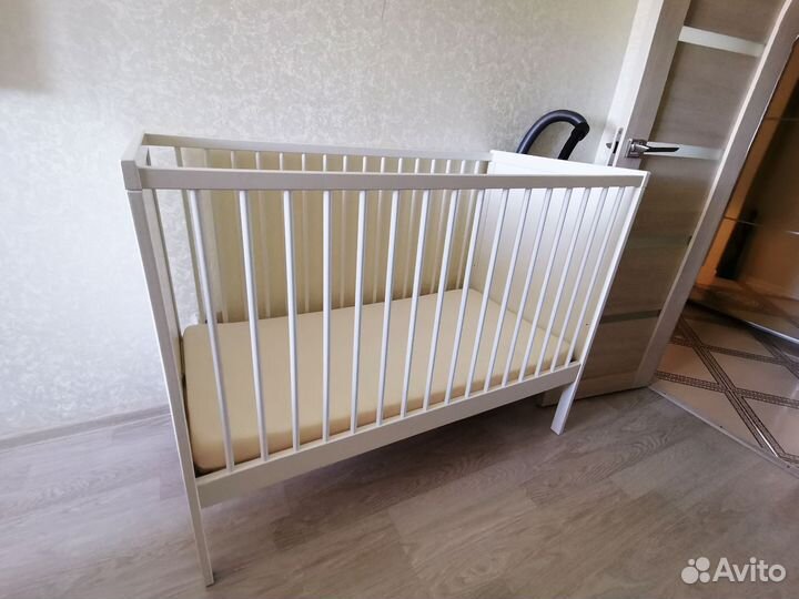 Детская кроватка IKEA (Солгуль) + матрас