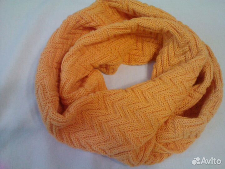 Новый вязаный шарф-снуд ручной работы