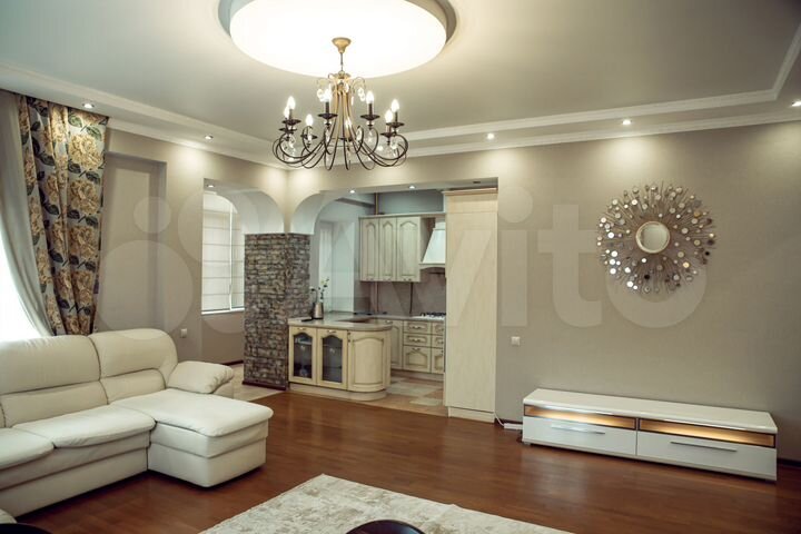 3-к. квартира, 120 м², 2/4 эт.