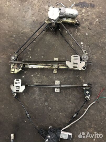 Электростеклоподьемник ваз 2110,2112 левый