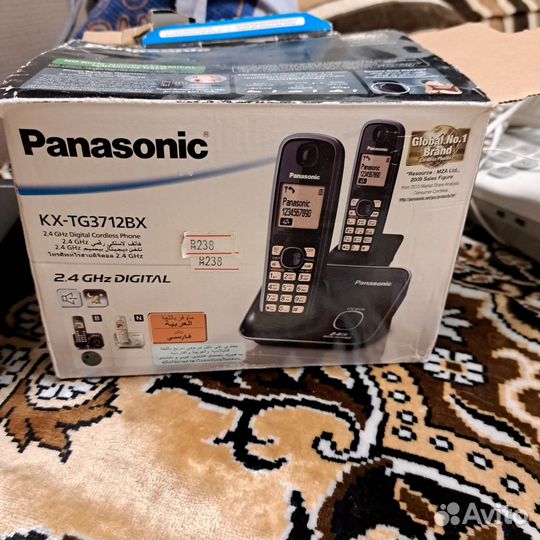 Panasonic, и samsung телефон