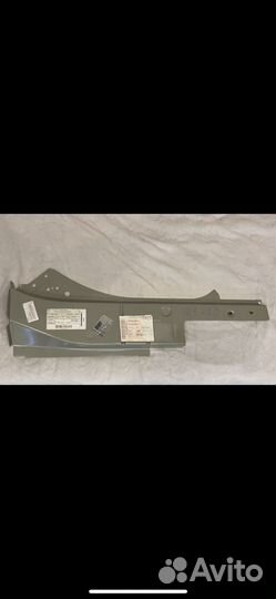 Усилитель порога Skoda Octavia a5 1Z0813087B