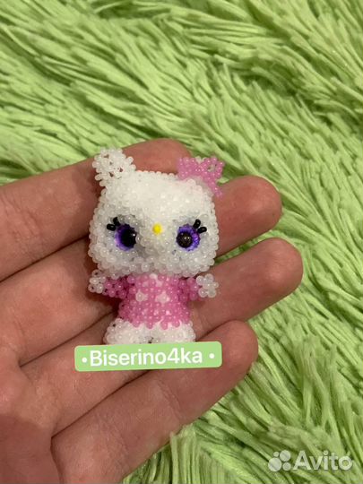 Хэллоу Кити Амигуруми из бисера