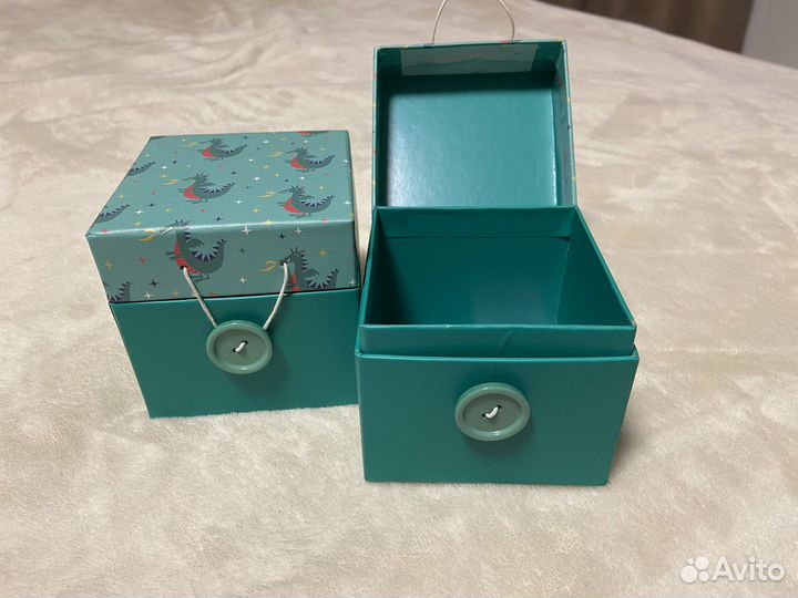 Коробка подарочная