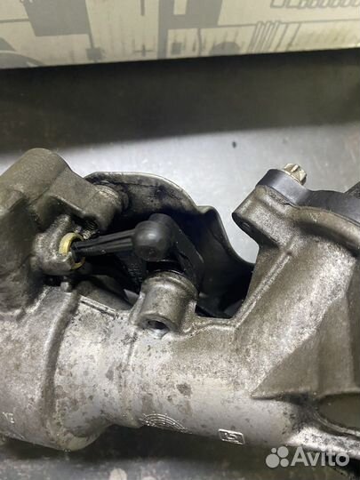 Водяная помпа mercedes w204 2013г двс 274