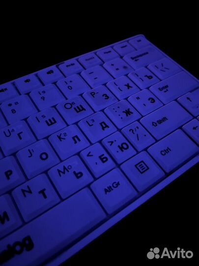 Беспроводная Bluetooth клавиатуру Dialog kp-210вт