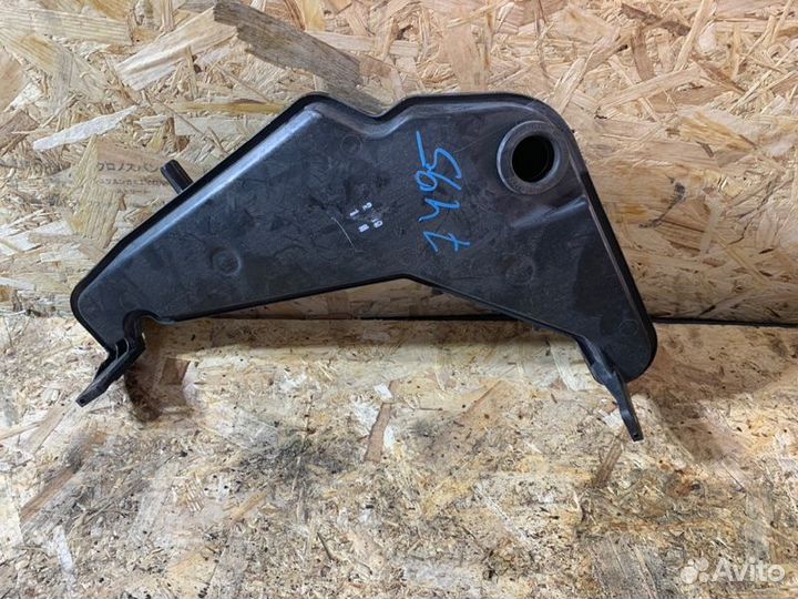 Бачок Audi Q5 I 8R cdnc 2011