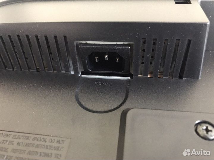 Монитор Samsung SyncMaster 931вf, б/у